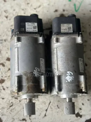 Amfani da Electric Steering Pump na Mercedes-Benz GLE (2018)