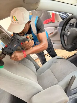 Sabis na Tsabtace Cikin Motoci, Sofayi da Carpet