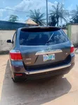Toyota Highlander 2012 Pearl - 2