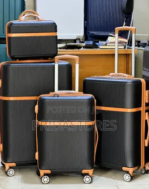 Luxury Unbreakable Rubber Trolley Travel Bag (Set na 4)