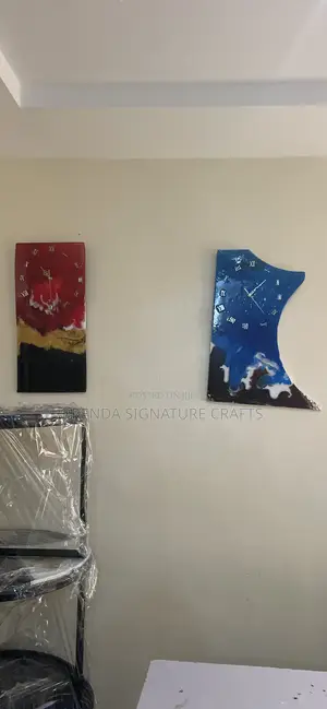 Orenda Signature Handcrafted Epoxy Resin Wall Clock