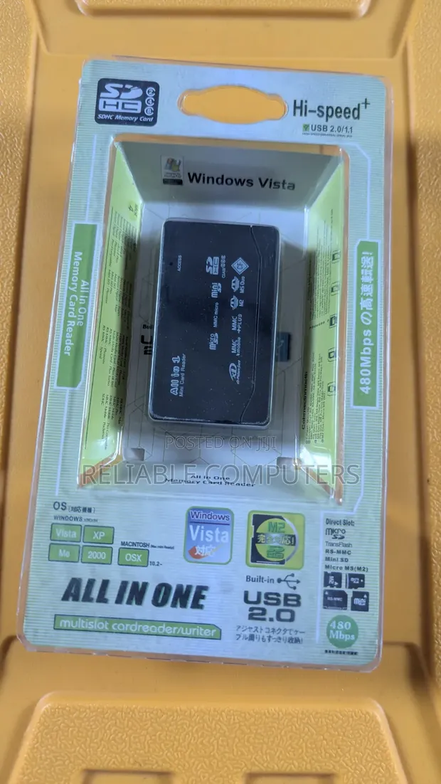 3-in-1 USB 2.0 Card Reader - 1