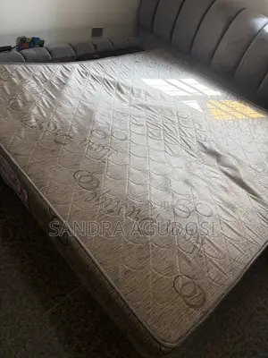 Hara Foam Mattress 10 Inches King Size