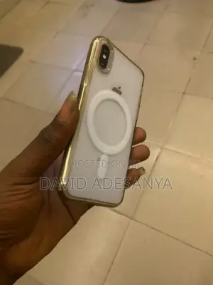 Apple iPhone X 64GB Fari (Babu Face ID)
