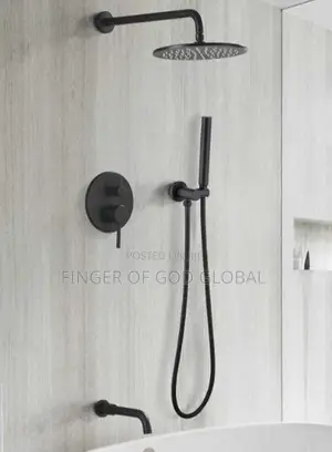 Matte Black Concealed Shower Set tare da Rainfall Shower Head
