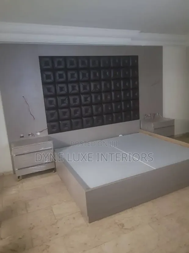 King-Size 6x6 Premium Bedframe - 1