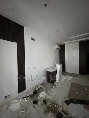 Wurin Siyarwa/Ofis don Hayarwa a Mabushi, Abuja