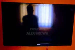 Samsung 32-inch LED TV (Non-Smart)