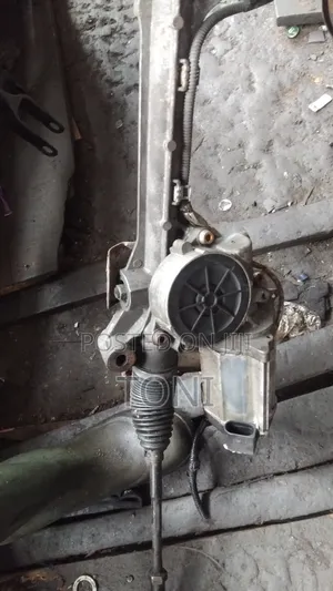 Amfani da GMC Steering Rack na 2013 Models