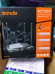 Tenda AC1200 Smart Dual-Band Gigabit Wi-Fi Router - 1