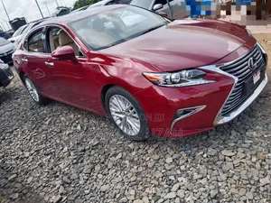 Lexus ES 350 2013 - Wadda Akawo Daga Ƙasashen Waje