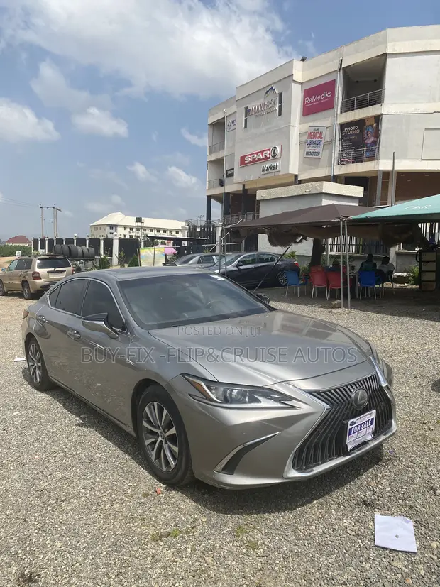 Lexus ES 2019 Grey - Kai Tsaye Daga Belgium - 1