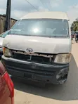 Toyota HiAce 2012 Fari - 1