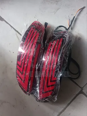 Brand New Fog Lamp & Back Reflector for Lexus RX330