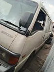 Mazda E2000 Bus 2000 Fari - 2