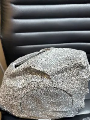 2x Solar Powered Bluetooth Rock Speakers