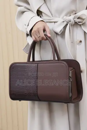 Pedra Luxury Handbag Set 2-in-1