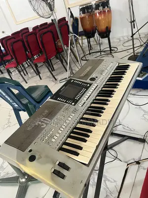 Yamaha Keyboard PSR-S710