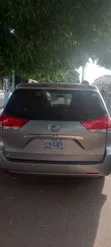 Toyota Sienna 2011 Grey - 3