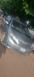 Toyota Sienna 2011 Grey - 4
