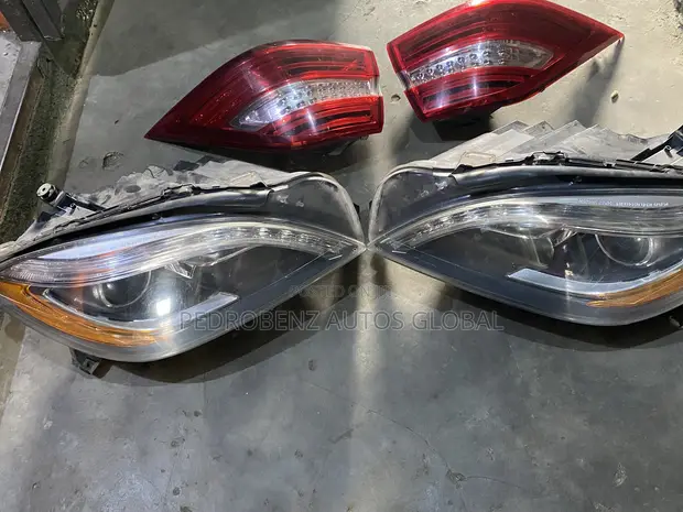 Mercedes-Benz ML 350 (W166) 2014 LED Headlight - 1