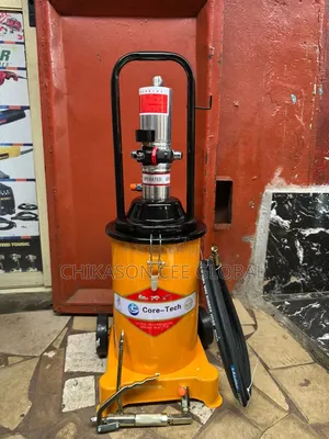 Core Tech 30L 12kg Pneumatic Grease Bucket With Regulator