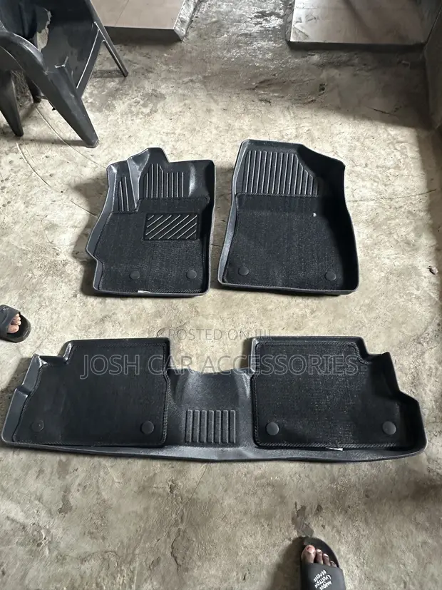 Toyota Corolla 2010 Custom 7D Double Layer TPU Floor Mats - 1