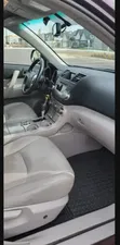 Toyota Highlander 2012 Burgundy - 2