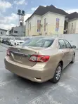 Toyota Corolla 2012 Gold - 4