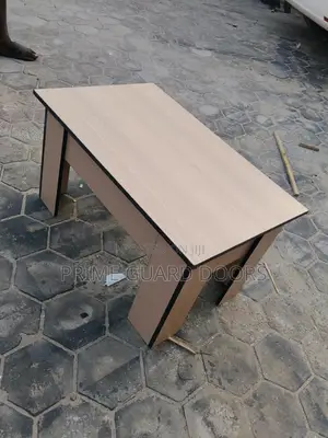 Modern Center Table / Office Side Table