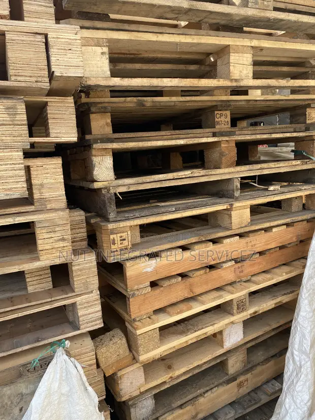 Oregon Wooden Pallets for Storage - 1