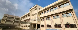 Gidan Baki na Rarraba don Siyarwa - Dakuna 63, Wuse Zone 3, Abuja