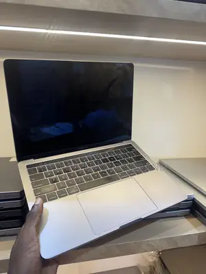 Apple MacBook Pro 2018 8GB RAM 512GB SSD