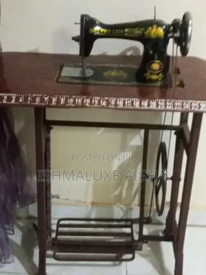 Two Lion Manual Sewing Machine with Table