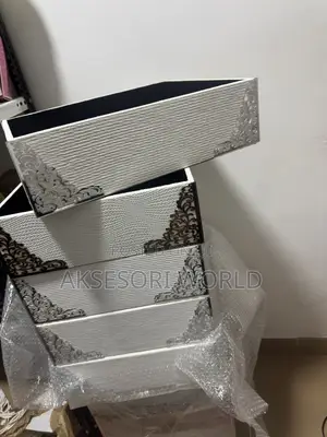 Open Trunk Hamper Box - Brand New
