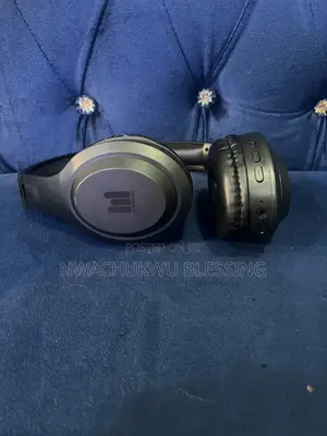 Roseland RH-700 Wireless Over-Ear Headphones (Used)
