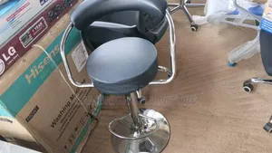 Standard Round Bar Stool - Black