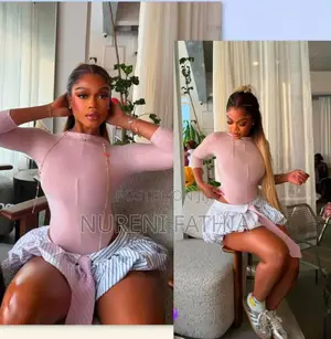 Sakin Sabuwar Mini Skirt Mai Zafi tare da Guntun Wando na Ciki
