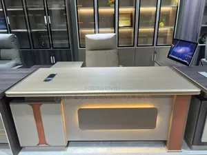 Executive Manager's/Director's Office Table Mai Hasken LED