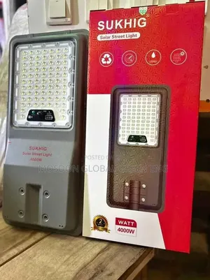 Sukhig 4000W All-in-One Solar Street Light
