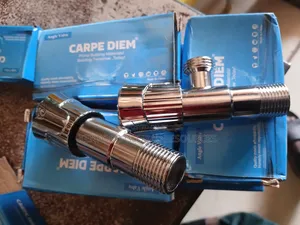 Ingantacciyar Anti-Rust Angle Valve [Tee Tap]