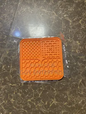 Pet Lick Mat for Enrichment