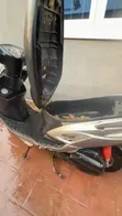 Kymco Agility 2023 White Scooter - 4
