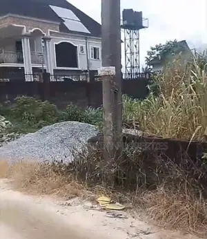 Filin Kasa Mai Kyau Don Siyawa Off Refinery Road, Effurun, Delta State