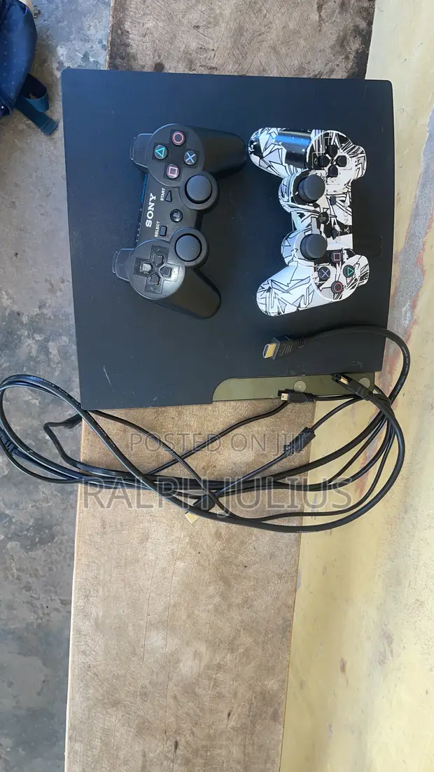 Used Sony PlayStation 3 (PS3) with 9 Games - 1