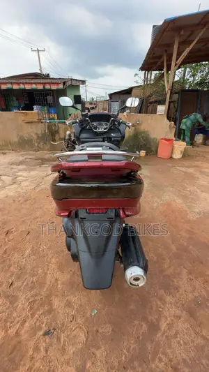 Yamaha Majesty 250cc Scooter 2024
