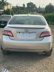 Toyota Camry 2010 Silver - 2