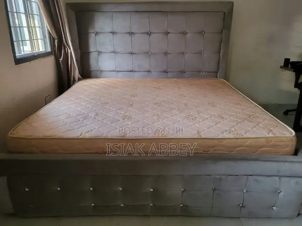 Royal King Size Katifa & Bedframe (6x7, 10") - 1