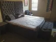 6x6 Bedframe da Kumfa tare da Kwamitin Gado da Ottoman - 3