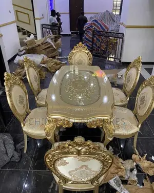 Royal Dining Table - 6 Seater